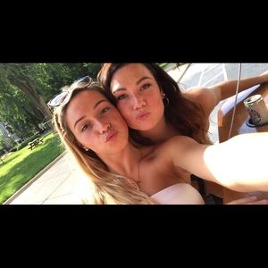 Meet your Posher, Brooke